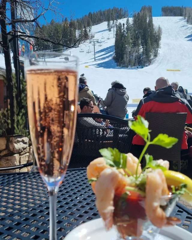 🥂 Join us at CBar & Beaver Creek Chophouse for delicious bites, sparkling drinks, and unforgettable moments this ski weekend. ❄️

#BeaverCreekChophouse #SkiWeekend #ShrimpCocktail #ChampagneVibes #AprèsSki #MountainDining #BeaverCreek #SkiSeason #ElevateYourExperience